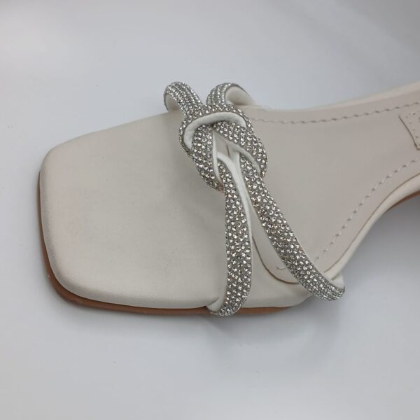 Sandália Feminino Salto bloco Branco Strass - Imagem 3