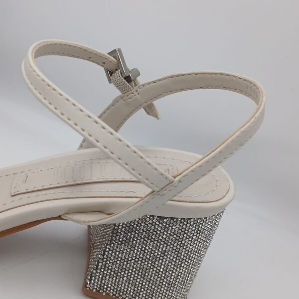 Sandália Feminino Salto bloco Branco Strass - Imagem 4