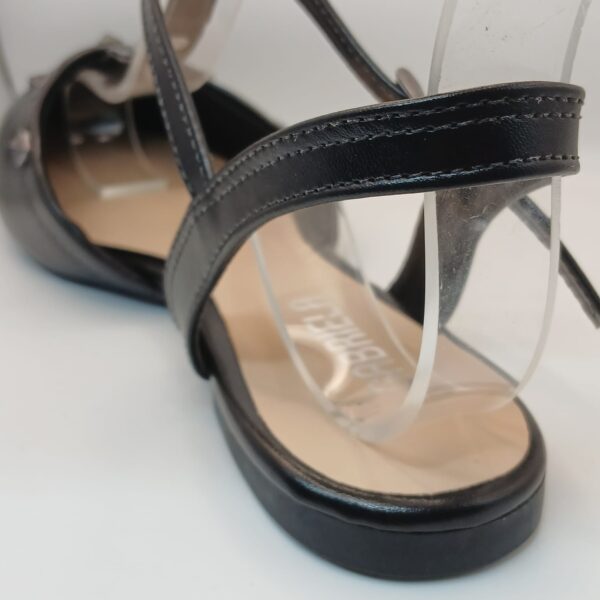 Sapatilha Slingback Gabriela  Tachas Preto - Imagem 3