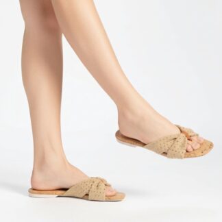 Sandália Rasteirinha Nó com Tachas Brilho